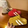 Meias-pantufas Estilo Alemão para Mulheres, Uso Externo, Novo Modelo Primavera 2026, Slip-on Preguiçoso, Bico Fechado, Casual, Modernas Pantufas Estilo Birkenstock