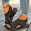 Nuevas Sandalias de Mujer de Gran Tamaño Transfronterizas Verano 2026, Zapatillas de Malla Suave para Mujer Casual Peep-Toe, Sandalias Resistentes al Desgaste