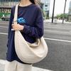 Nueva Bolsa Cruzada Ins Estilo Hong Kong Gran Capacidad para Hombres y Mujeres Color Sólido Casual Bolsa Dumpling Moderna de Hombro Tela de Nylon Bolsa de Viaje