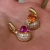 Collar de diamantes Fanta de lujo ligero retro con cierre de corazón de burbuja de gema colorida y colgante de caramelo de corindón rojo, versátil para el trabajo, para mujer