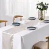 Caminho de Mesa de Cetim em Estoque para Casamentos, Novo Estilo Chinês, Cor Sólida, Vermelho de Alta Densidade, Decoração de Casamento, Luxo Leve, Estilo Europeu de Alta Qualidade