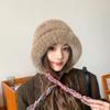 Gorro de felpa con protección para los oídos para otoño e invierno, versión coreana de gorro de punto con correa pequeña para todo tipo de rostro de ciclismo, gorro de lana cálido
