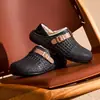Chinelos Perfurados Birkenstock Retrô Francês Feminino Outono Inverno Quente Solado Macio Roupa de Casa Uso Externo Fivela Chinelos de Algodão com Pelúcia Impermeável