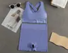 Novo Conjunto de Roupa Íntima Esportiva para Yoga com Letras Verão Feminino Sem Aro Top Cores Sólidas Simples Shorts Venda por Atacado