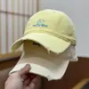 Boné de Beisebol Azul Marinho Bordado com Rosto Sorridente, Estilo Novo para Mulheres, Chapéu de Sol de Aba Larga para o Verão, Chapéu de Topo Macio que Faz o Rosto Parecer Menor