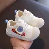 Zapatos de Bebé para Primavera y Otoño Zapatos Infantiles de Dibujos Animados Versión Coreana Lindos Zapatos de Bebé de Moda para Niños Pequeños de 0-3-5 Años Zapatos para Caminar de Bebé