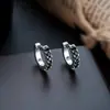 Brincos de Argola Cruzados de Zircônia Transfronteiriços para Homens, Brincos de Argola Lisos, Presilhas de Orelha de Raio, Pingentes de Orelha, Acessórios de Orelha para Mulheres, Amostra de Live do TikTok