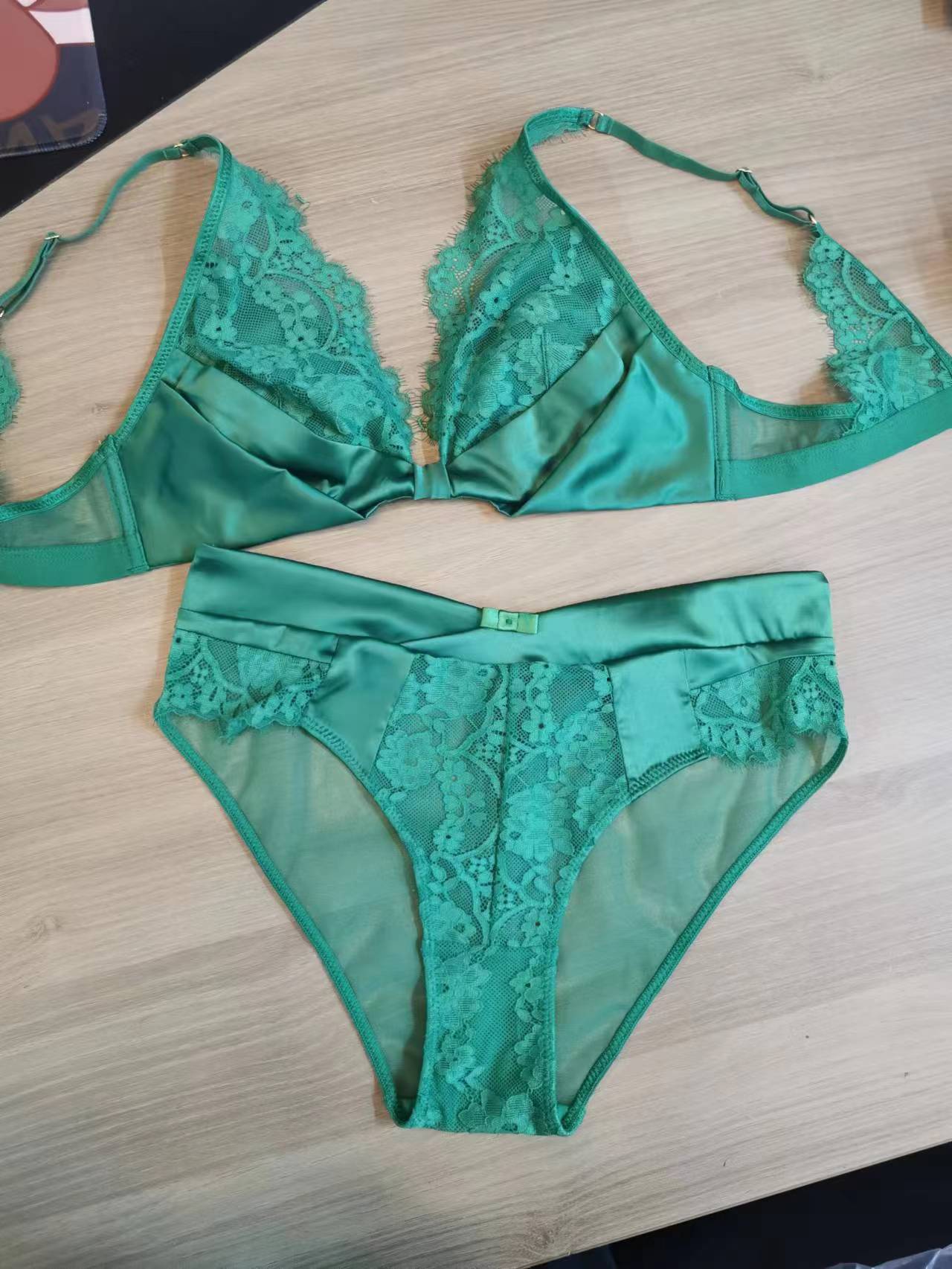 O1CN01mOoe2Q1ec7uIkRKJi_!!9614