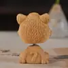 Boj Creativo Tigre de la Suerte Paz y Alegría Adornos para Coche Escritorio Artesanías de Madera Muñecas Decoraciones para el Hogar