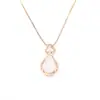 Pingente Retro de Nicho Rosa e Branco Quartzo Rosa Calcedônia Colar Simples e Versátil em Ouro Rosa Corrente de Clavícula para Mulheres