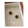 Aretes de botón redondos estilo Maillard Piedra Ojo de Tigre retro clásico francés 7A ágata negra aretes de aguja de plata S925 de lujo ligero