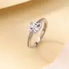 Yuebao Jewelry Anillo de Plata de Ley S925 Caballo Mecedora Patrón de Martillo Zodiacal Personalizado Moda Estilo Coreano Año Zodiacal Anillo de Nicho Artículo Caliente