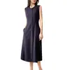 Vestido Tricô Redondo Novo para Primavera 2026 para Mulheres, Cor Sólida, Solto, Casual, Versátil, Sem Mangas, Comprimento Médio
