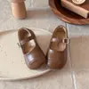 Zapatos Pequeños de Cuero para Niñas 2026 Primavera y Otoño Nuevos Estilo Coreano Mocasines de Suela Suave para Niñas Zapatos Bajos de Princesa para Usar con Faldas