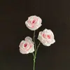 Rosa Corazón Dulce de 3 Cabezas Flor Artificial Arreglo Floral para Salón de Bodas Decoración de Flor Falsa Rosa de Múltiples Cabezas Adornos para Sala de Estar