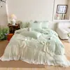 Conjunto de cuatro piezas estilo princesa en color borgoña con funda nórdica de encaje con lazo francés, colcha acolchada de encaje, ropa de cama para bodas