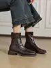 Botas de tornozelo retrô com bico quadrado, salto grosso e zíper traseiro, nova coleção outono/inverno 2026 feminina, botas elásticas slim-fit confortáveis de usar e versáteis, com design simples