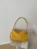 Bolso cruzado versátil para mujer, Modelo nuevo transfronterizo 2026, Estilo minimalista moderno, Bolso de hombro bajo el brazo, Se puede enviar por cuenta de terceros, Sensación de alta gama