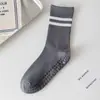 Calcetines de Pilates Procesados y Personalizados, Calcetines Antideslizantes Profesionales, Calcetines de Algodón de Media Caña, Calcetines de Yoga de Dos Barras, Calcetines Antideslizantes para Suelo Deportivo