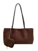 Bolso de mano de gran capacidad, bolso de moda para el trabajo, diseño de nicho, vintage 2026, bolso tote casual moderno personalizado para mujer