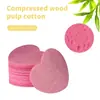 El Puff Limpiador Facial Comprimido con Forma de Corazón Rosa Más Vendido de Amazon, Hecho de Pulpa de Madera y Algodón, Se Expande al Contacto con el Agua, Set de 50 Piezas