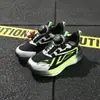 Nuevos zapatos de correr de cuero para niños talla 28-32, zapatos para trotar con suela de EVA, zapatos deportivos transpirables para niños pequeños 6510