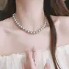 Collar Popular de Perlas de Vidrio Transfronterizo para Mujer, Cadena de Suéter de Lujo Ligero de Nicho de Gama Alta, Elegante Cadena de Clavícula de Gama Alta
