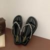 Chanclas planas de moda, ligeras y modernas para mujer 2025 Nuevo Verano Exterior Antideslizantes Sandalias plateadas