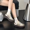 Seus sapatos de couro sapatos de treino retro alemães sapatos plataforma com sola grossa para aumentar a altura 2025 primavera novos sapatos brancos sapatos de biscoito femininos moda feminina