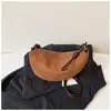 Bolso grande de estilo retro para mujer, nuevo diseño casual otoño/invierno 2026, bolso de hombro único, bolso cruzado y bolso tipo empanada para el trabajo
