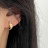 Arete de hebilla de oreja de Girasol Dorado estilo retro europeo pequeño arete Mini Versátil para dormir sin elegir aretes de aro