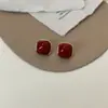 Pendientes de Perla Blanca Leche Geométricos de Gama Alta Pendientes de Lujo Sencillos Franceses de Nicho Accesibles Pendientes Elegantes de Gama Alta para Otoño e Invierno