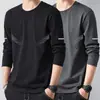 Nueva camiseta de manga larga para hombre 2026, top elástico de primavera y otoño, capa base holgada de peso pesado, camisa de manga corta para hombre