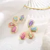 Brincos de Ráfia Assimétricos em Forma de Gota Europeus e Americanos, Brincos Coloridos em Degradê Estilo Férias, Tarraxas de Gota Tecidas à Mão