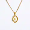 Collar de acero inoxidable para mujer con 26 letras inglesas, colgante de moda europea y americana, joyería al por mayor transfronteriza de Amazon