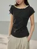 Camiseta Feminina de Verão Novo Estilo Retrô Francês Listrada Off-Shoulder de Manga Curta com Aplicação de Renda e Design de Amarrar, Modelagem Justa