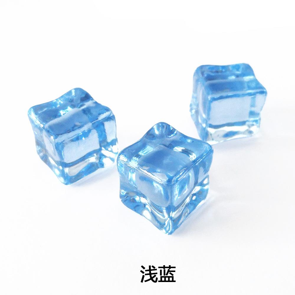 正方冰块浅蓝.jpg