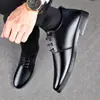 Temu Transfronteiriço Sudeste Asiático Sapatos Masculinos de Couro de Alta Qualidade Sapatos Masculinos de Couro Formais Casuais de Negócios Cadarço Fivela Decorativa Estilo Britânico