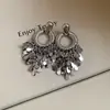 Pendientes Largos Colgantes Redondos Plisados Huecos de Aguja de Plata Moda Exagerada Europea y Americana Pendientes de Personalidad Pendientes Ligeros de Lujo de Gama Alta para Mujer