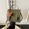 Mochila Retro Fashion Transfronteiriça para Mulheres 2026 Nova Tendência Versátil Bolsa de Mão Bolsa Casual Feminina para Estudante
