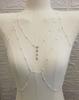 Cadena de Cuerpo Cruzada Europea y Americana Sexy Exagerada Playa Casual Cadena de Collar con Colgante de Diamante Brillante y Collar con Borla Cadena para el Pecho
