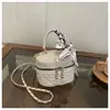Este ano, as mini bolsas estão em alta para as mulheres. Aqui estão as novas bolsas de moda da primavera de 2026: bolsas de corrente e bolsas transversais com padrão de losangos