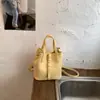 Bolso Cesta de Moda de Nicho, Bolso Cubo de Mano, Nuevo Bolso de Mujer Primavera 2026, Bolso de Hombro Cruzado Retro de Moda
