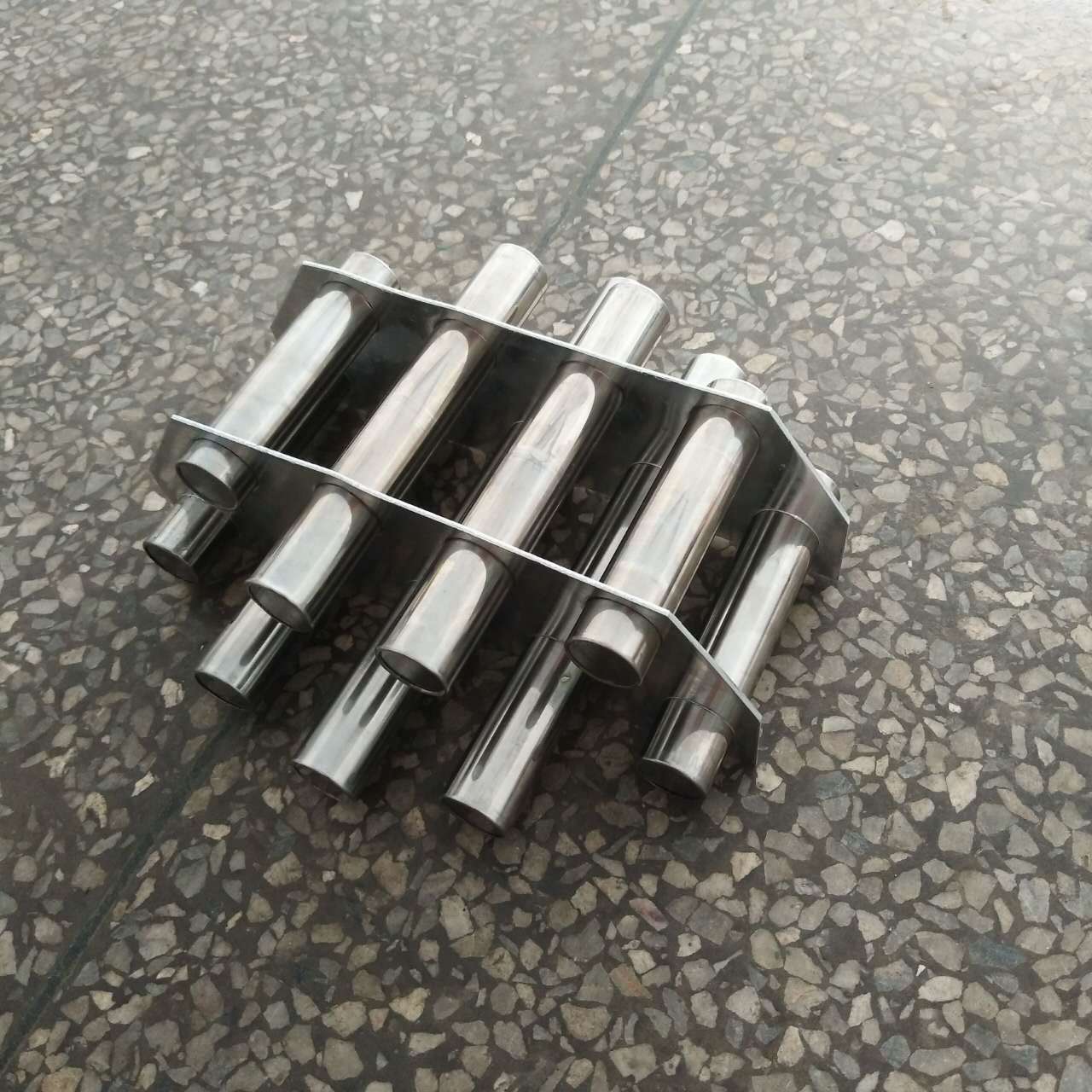 磁力架11