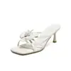 Sandálias Femininas de Tira Fina Slip-On Estilo Verão 2026, Sandálias de Salto Alto Agulha Abertas Versáteis Moda Francesa