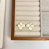 Aretes de Flor de Gota de Aceite Flor de Ciruelo Esmalte Estilo Nacional Lujo Ligero Nuevos Chapados en Oro Electrochapado Elegantes de Alta Gama para Mujer
