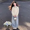 Conjunto de Dos Piezas para Niña Primavera y Otoño 2026: Sudadera de Manga Larga y Pantalones de Mezclilla Casuales de Corte Holgado, Conjunto Único de Dos Piezas para Niños