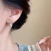 Aretes de Alta Gama para Mujer, Aretes Nicho, Joyería de Temperamento de Flor de Perla Retro, Aretes para Puesto Mayorista