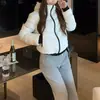 Chaqueta de Algodón con Cremallera Engrosada para Mujer, Nuevo Estilo Invierno 2026, Versátil, Rejuvenecedora, Chaqueta Acolchada con Capucha, Abrigo de Algodón