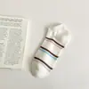 Calcetines de mujer primavera y verano frescos y encantadores con cara sonriente calcetines cortos de algodón peinado estilo universitario para mujer lindos calcetines de mujer Algodón